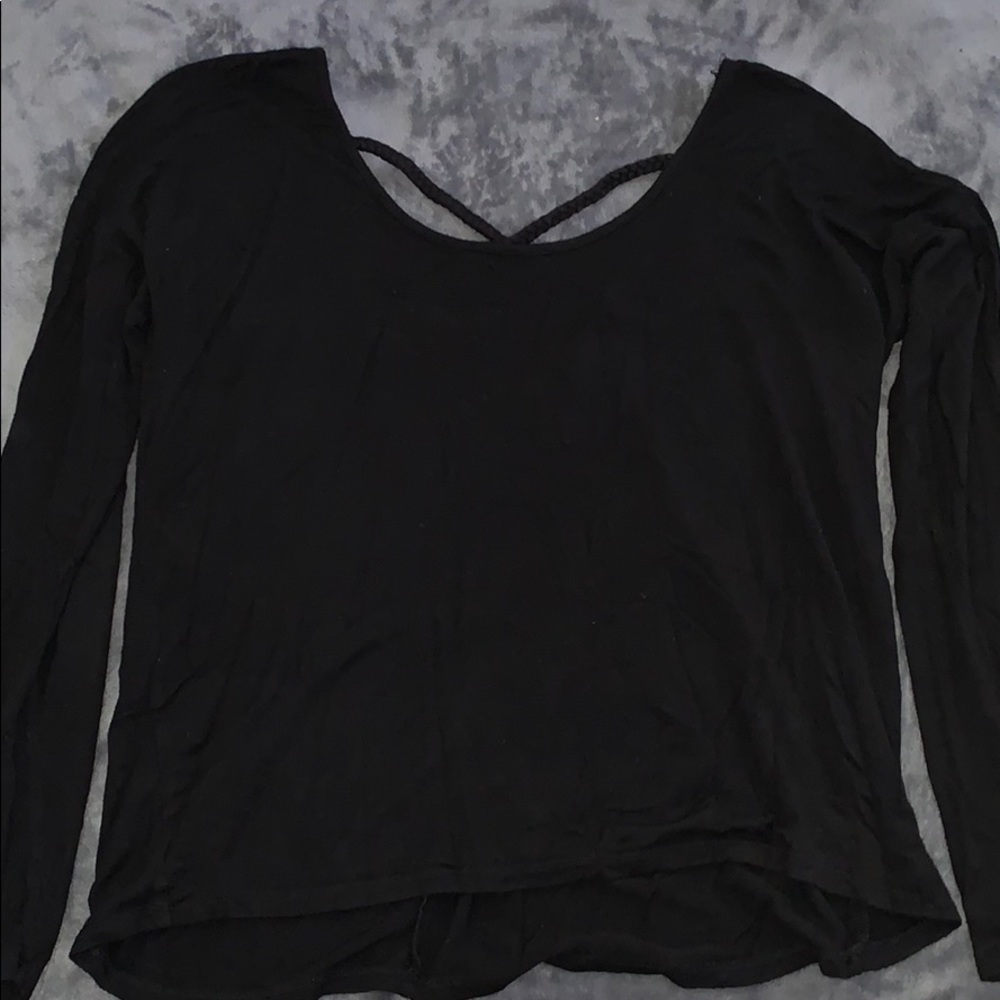 BEST OFFER: Black Flowy Long Sleeve